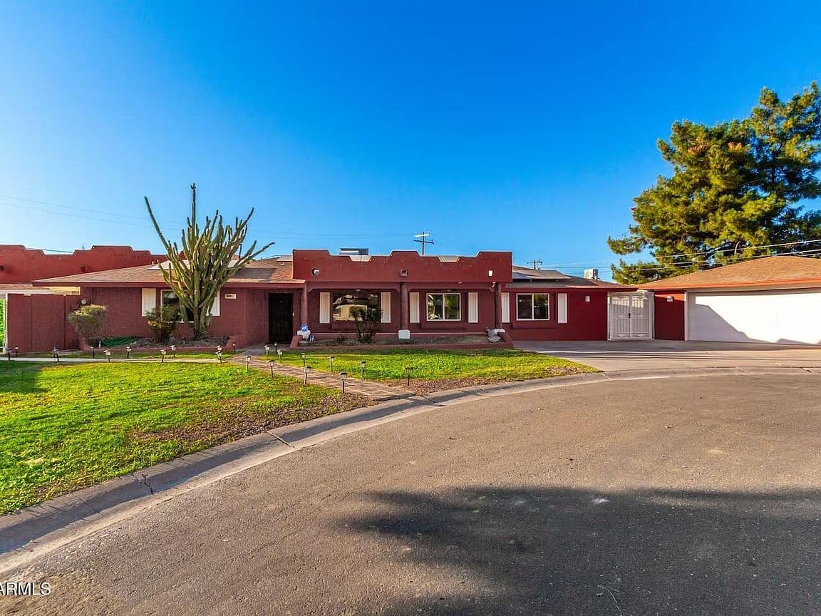 Primary listing photo