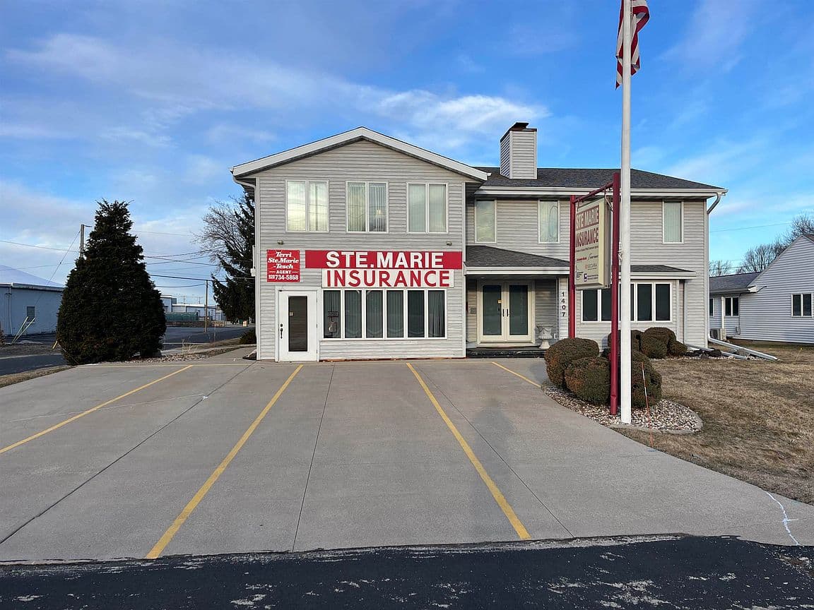 Primary listing photo