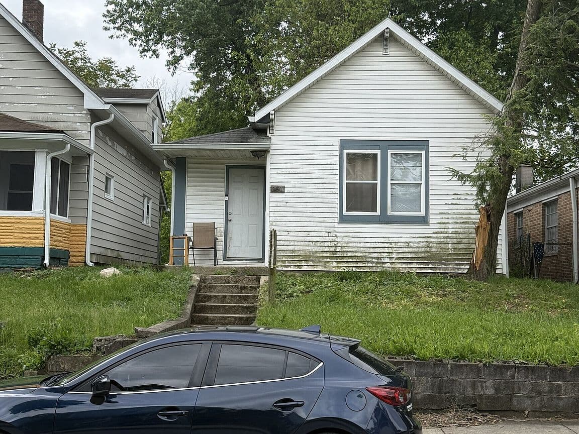 Primary listing photo