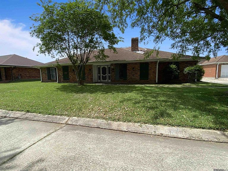 Listing photo