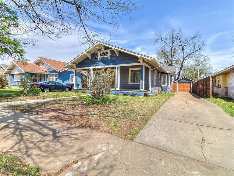 Listing photo 3