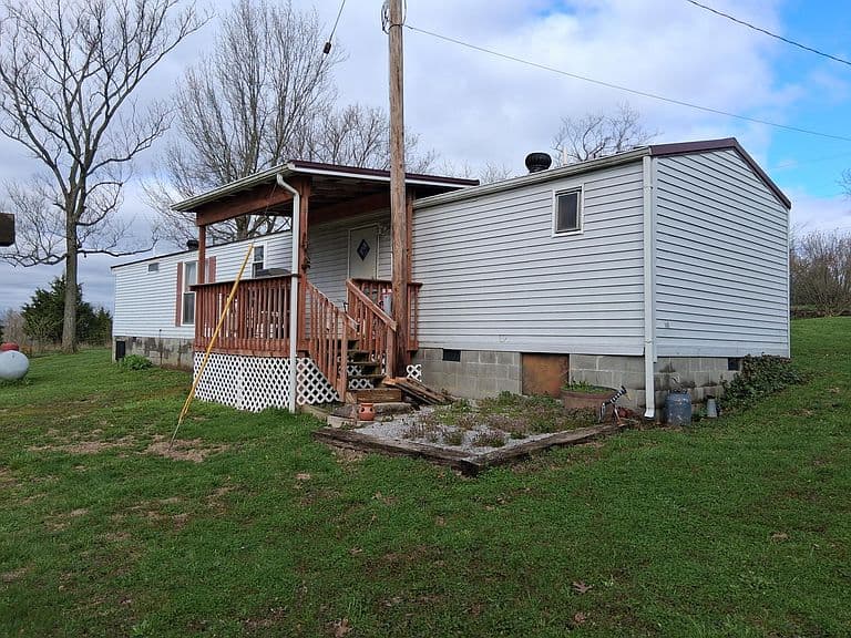 Listing photo 5