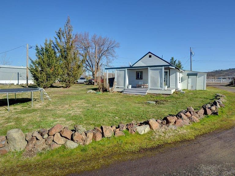 Listing photo