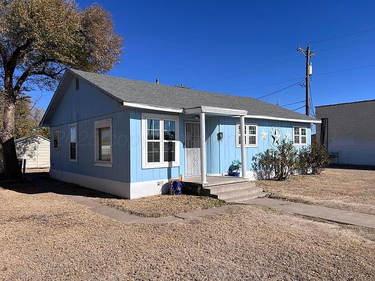 Listing photo 3