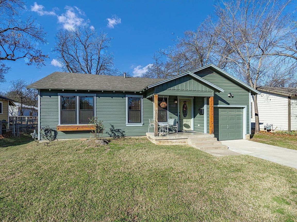 Primary listing photo