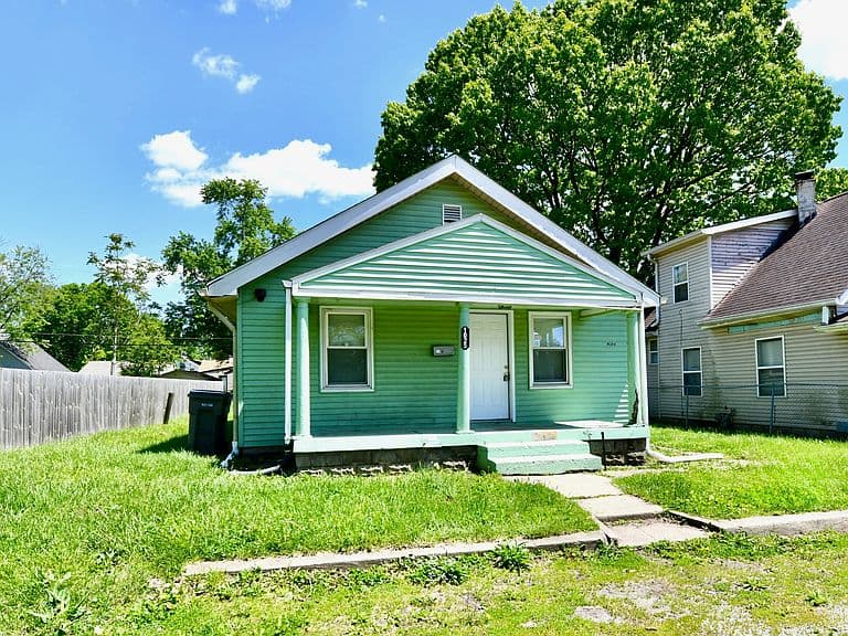 Listing photo 4