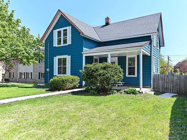 Listing photo 3