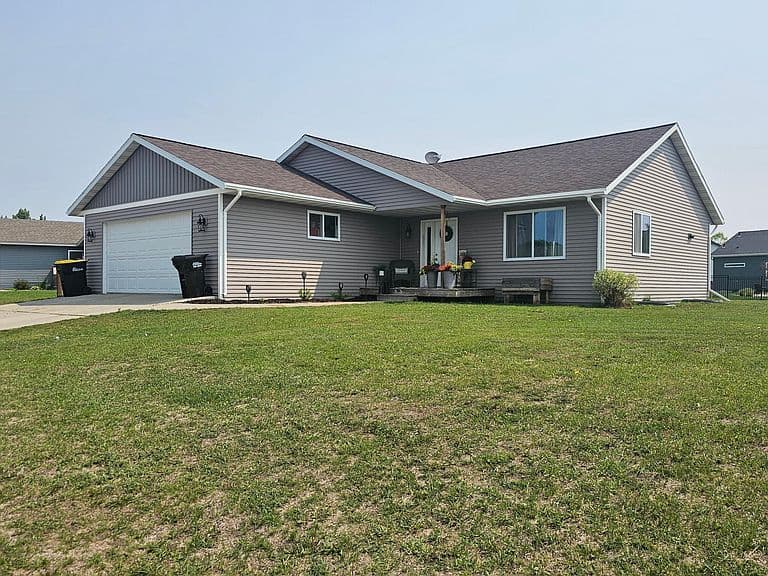 Listing photo