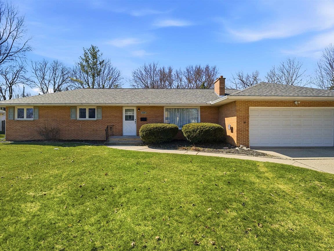 Primary listing photo