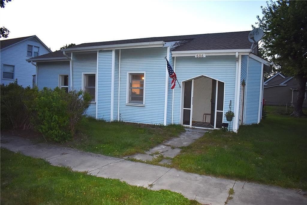 Primary listing photo
