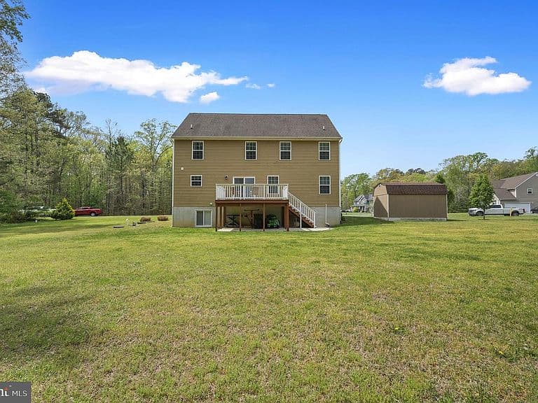 Listing photo 4