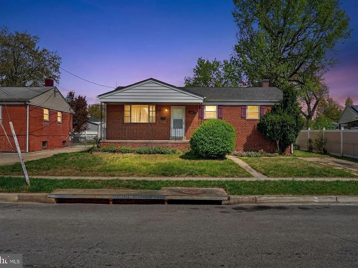 Primary listing photo