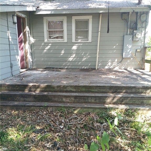 Listing photo 5