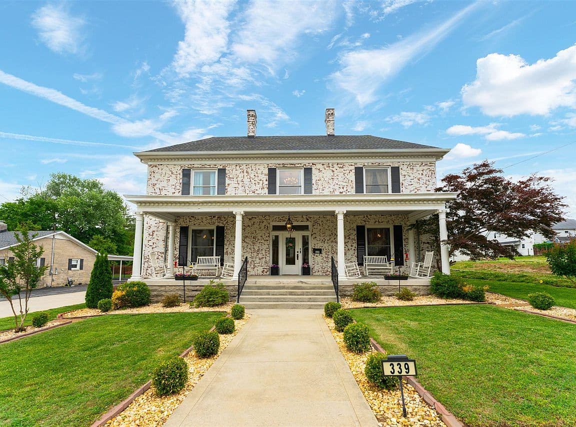 Primary listing photo