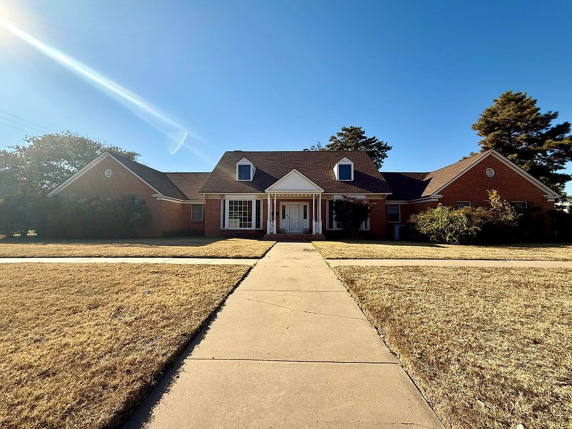Primary listing photo