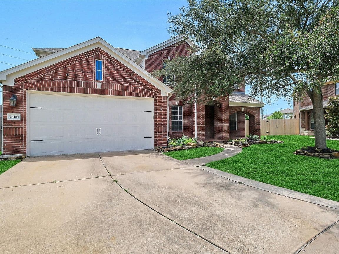 Primary listing photo