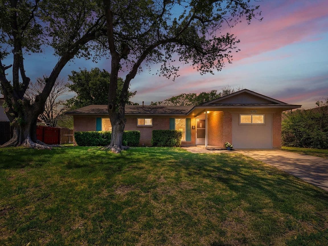 Primary listing photo