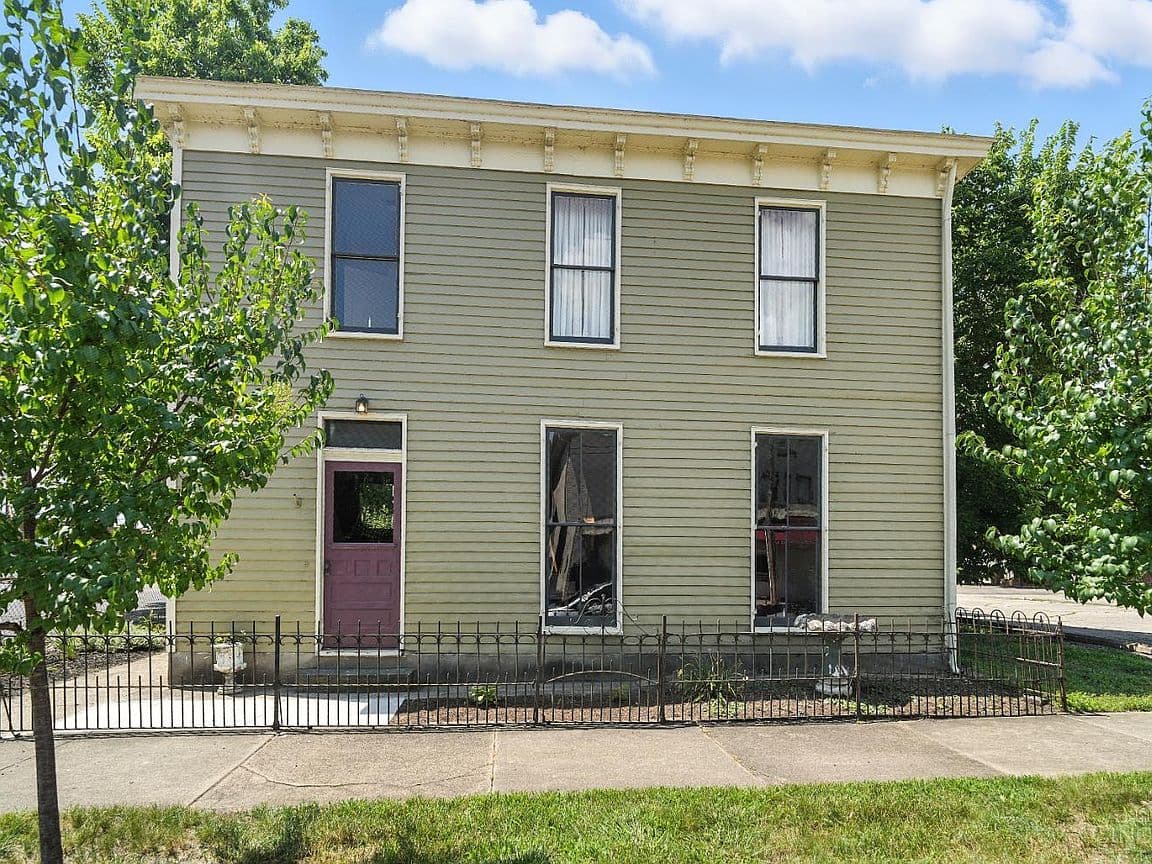 Primary listing photo