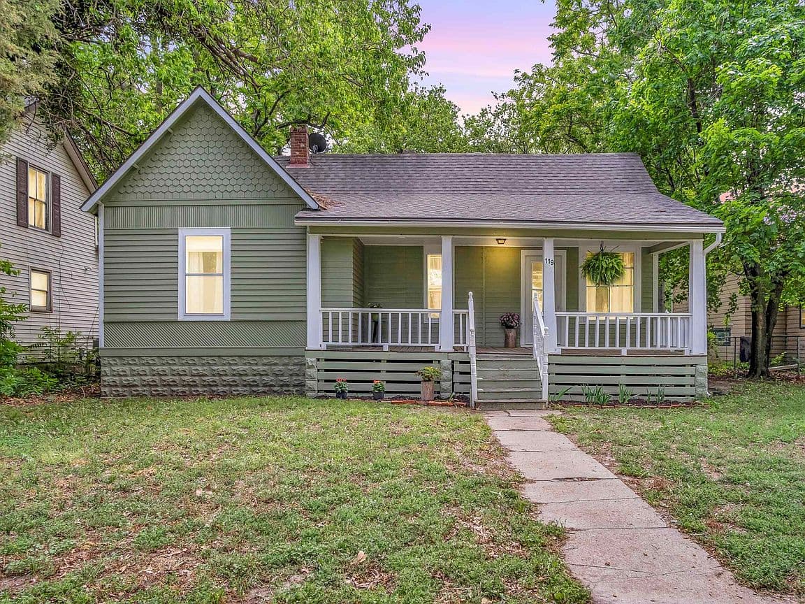 Primary listing photo