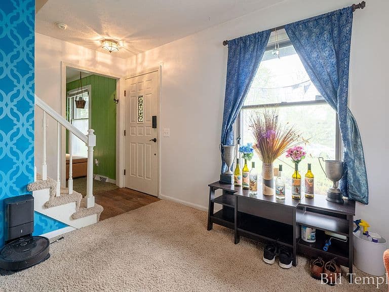 Listing photo 4
