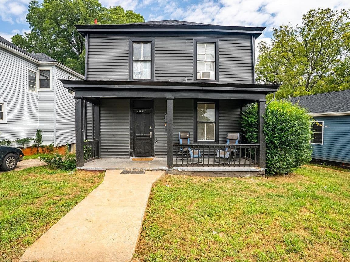 Primary listing photo