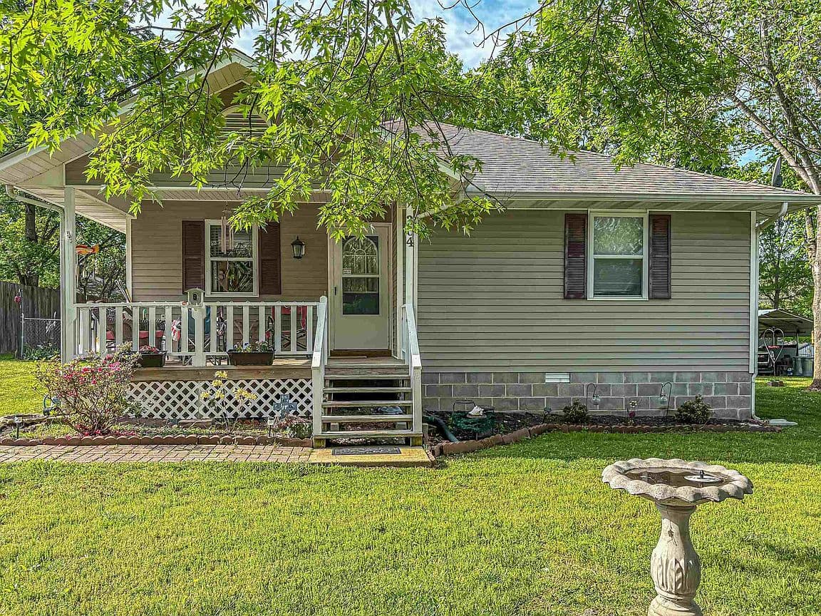 Primary listing photo