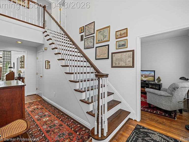 Listing photo 5