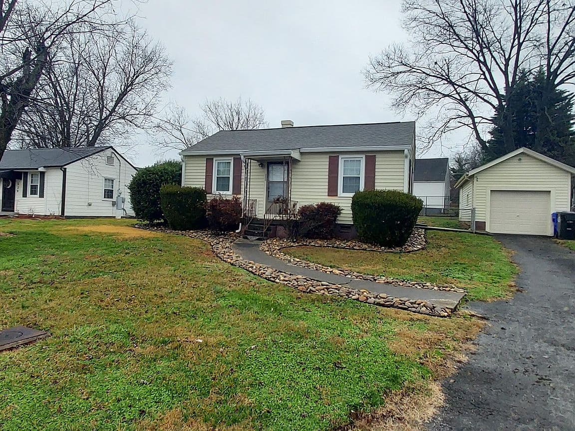 Primary listing photo