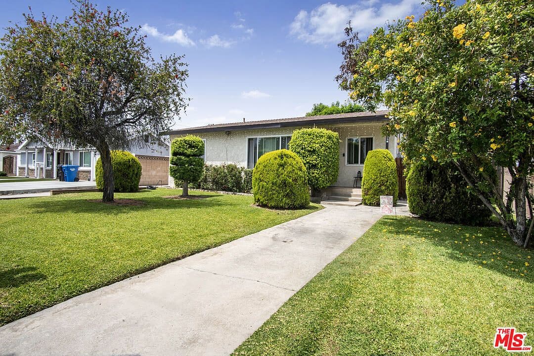 Primary listing photo