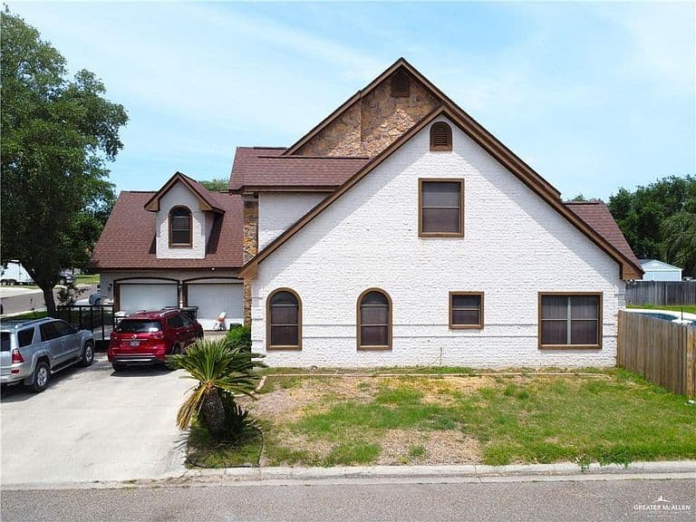 Listing photo 5