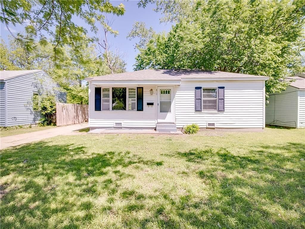 Primary listing photo