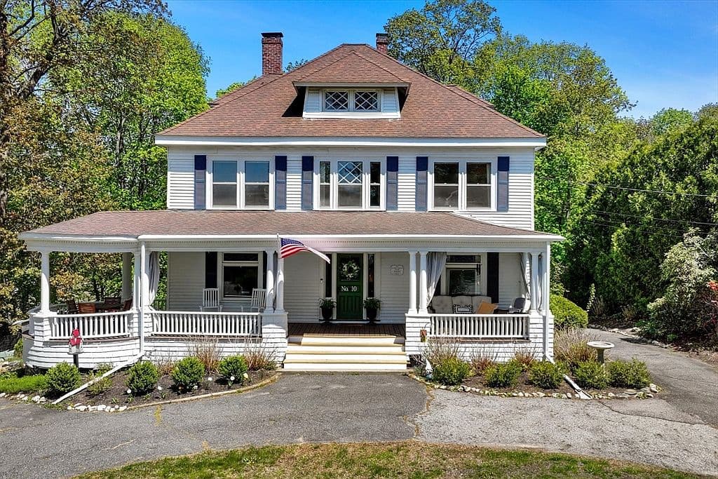 Primary listing photo