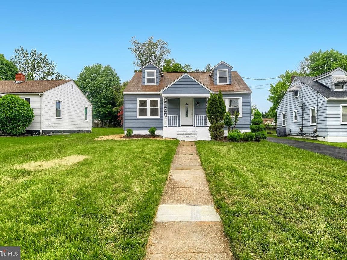 Primary listing photo
