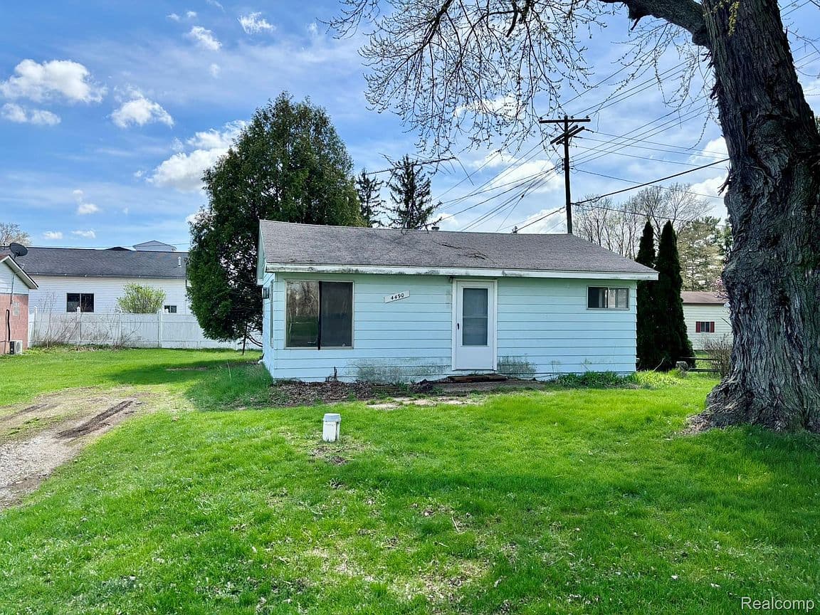 Primary listing photo