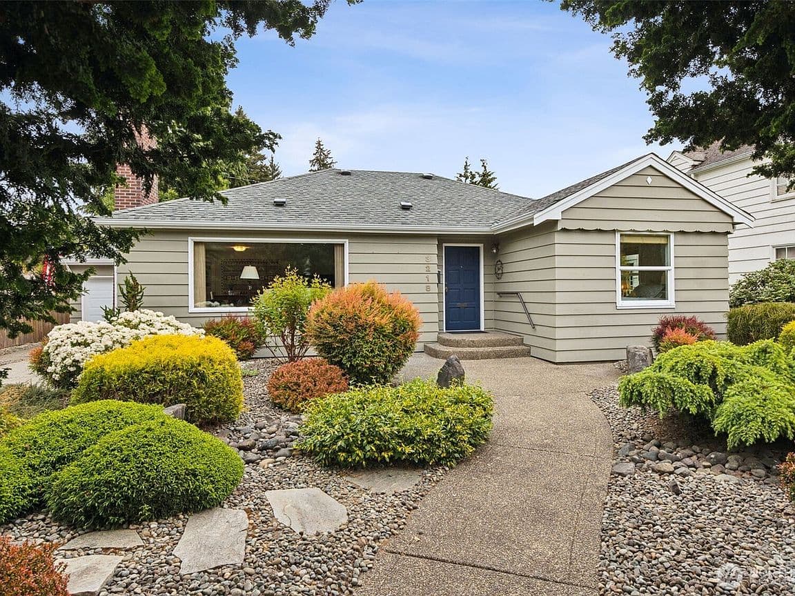Primary listing photo