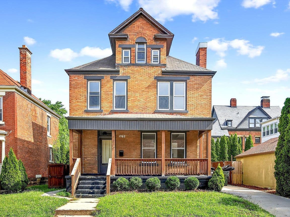 Primary listing photo