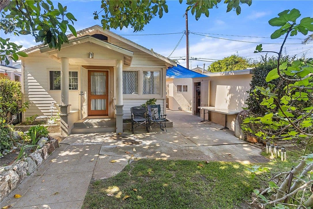 Primary listing photo