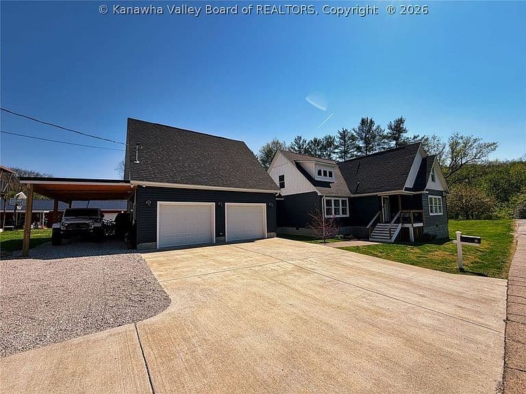 Listing photo 4