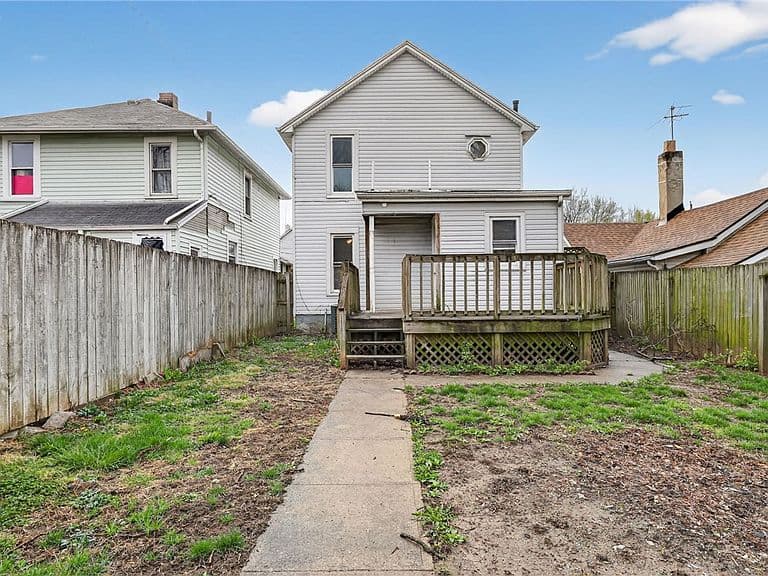 Listing photo 4