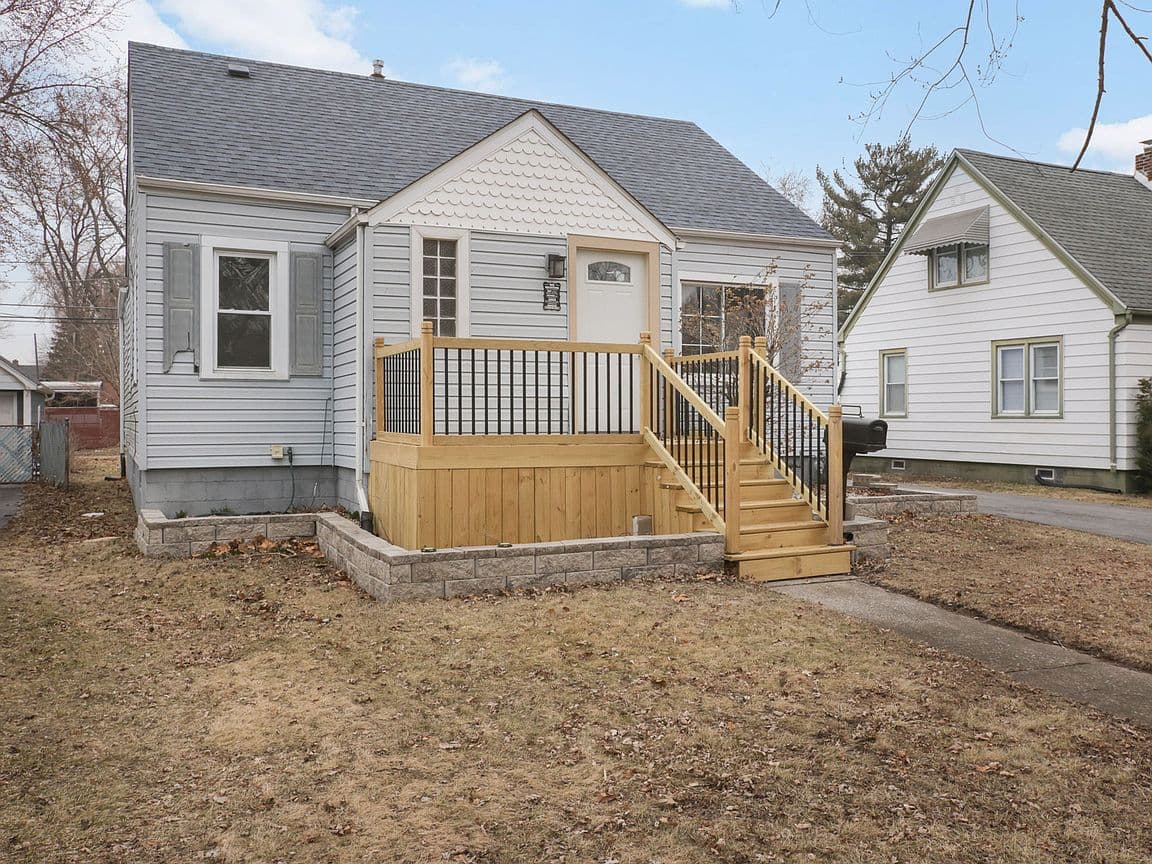 Primary listing photo
