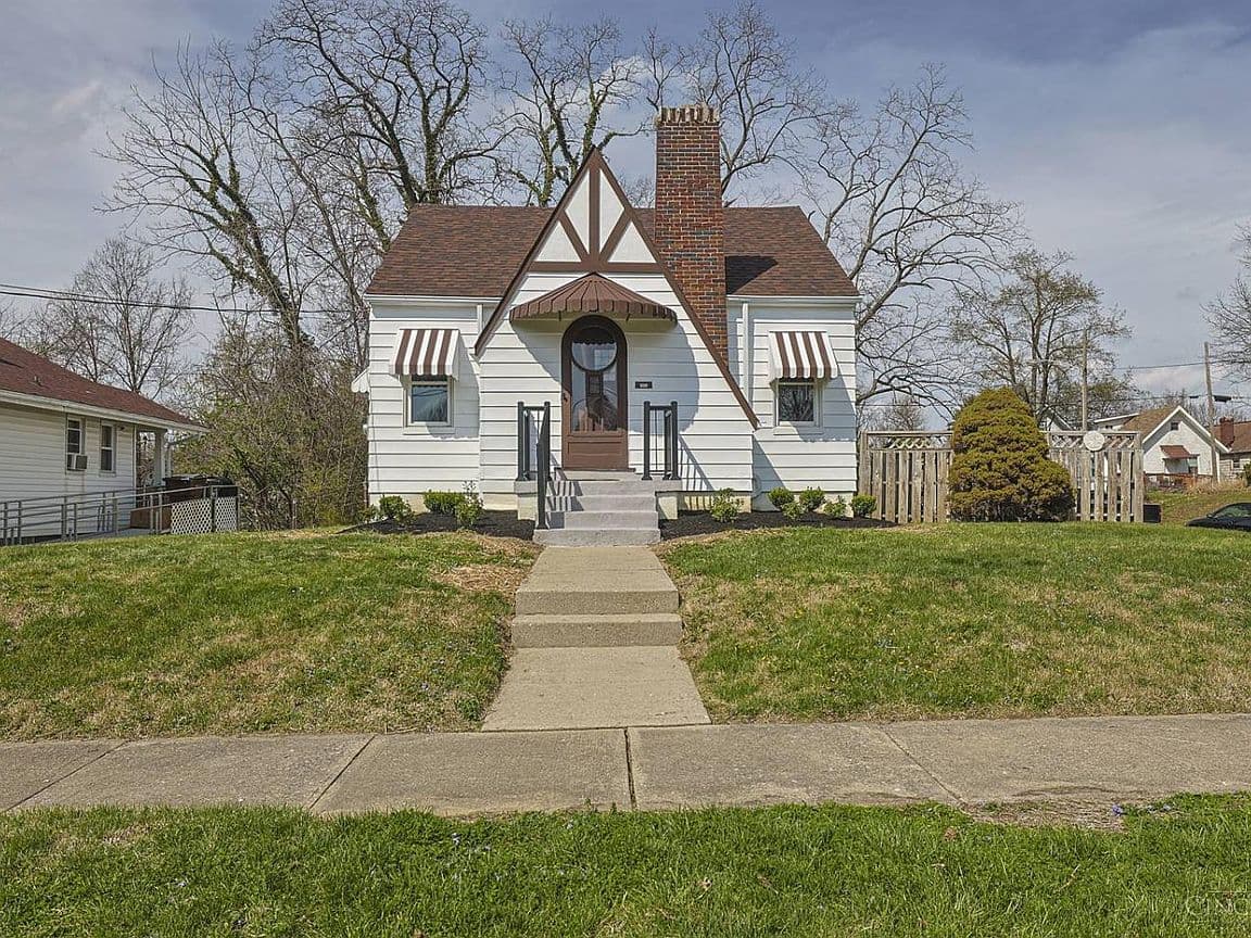 Primary listing photo