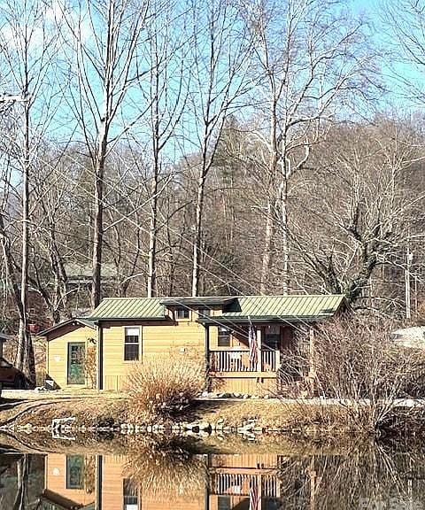 Listing photo