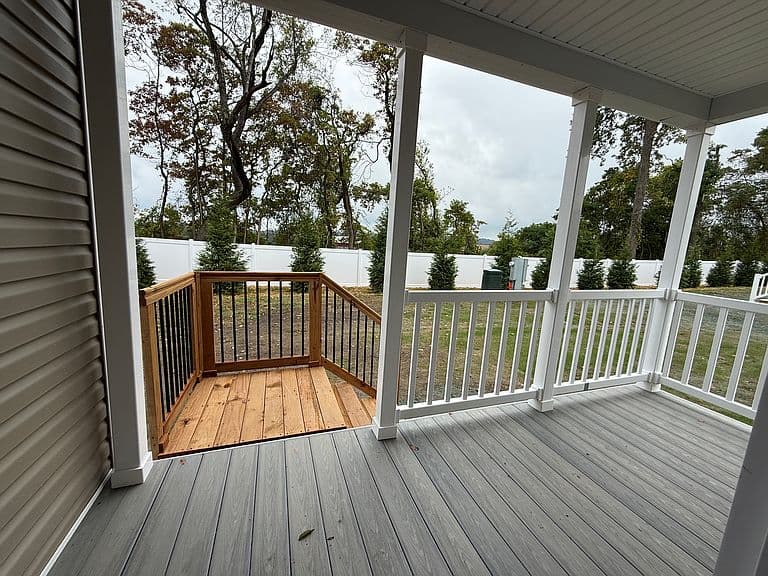 Listing photo 4