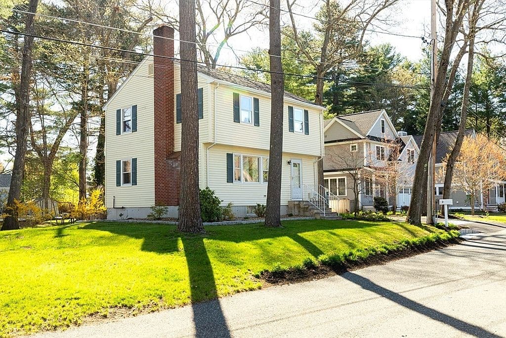Primary listing photo