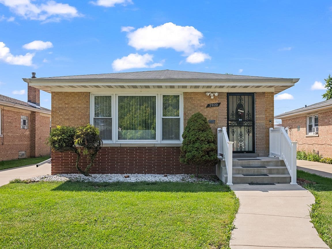 Primary listing photo