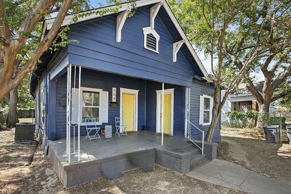 Primary listing photo