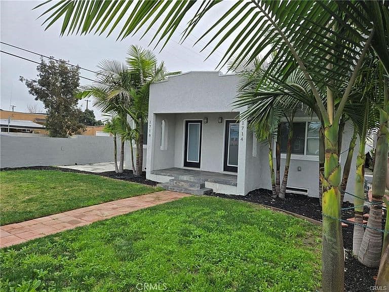 Listing photo