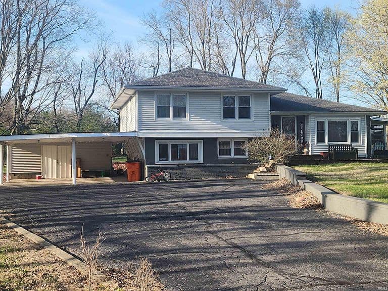 Listing photo