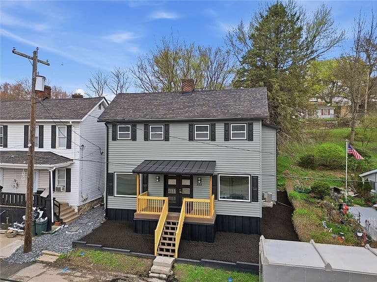 Listing photo 3