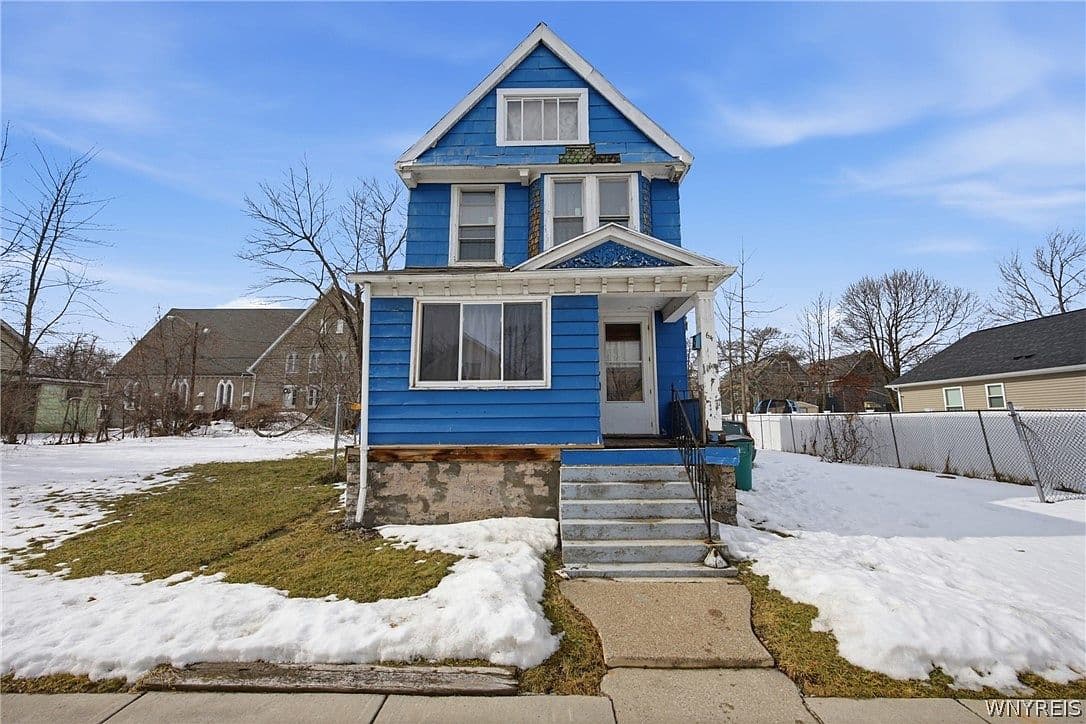 Primary listing photo